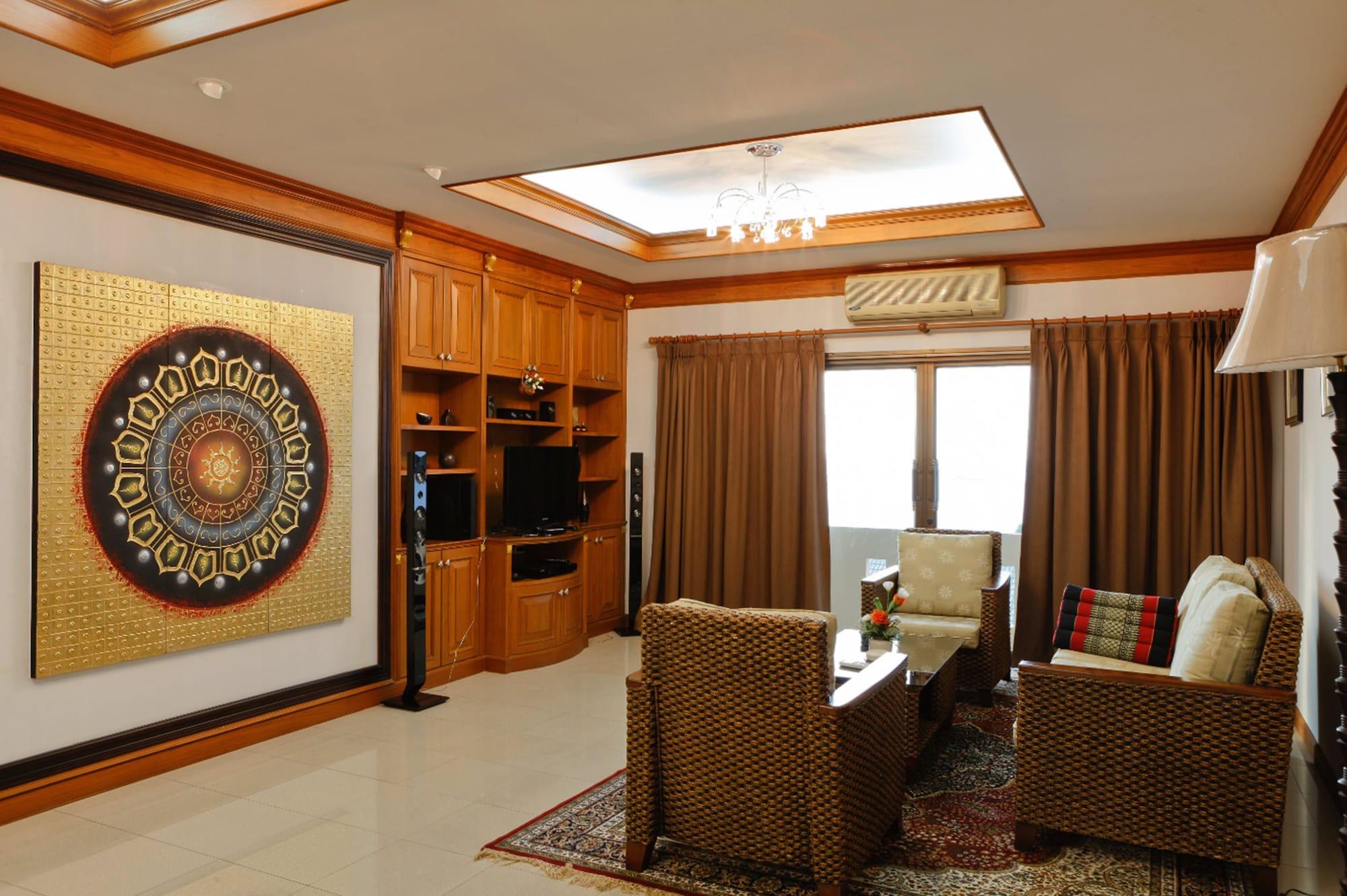 Inn House- SHA Extra Plus Pattaya Extérieur photo