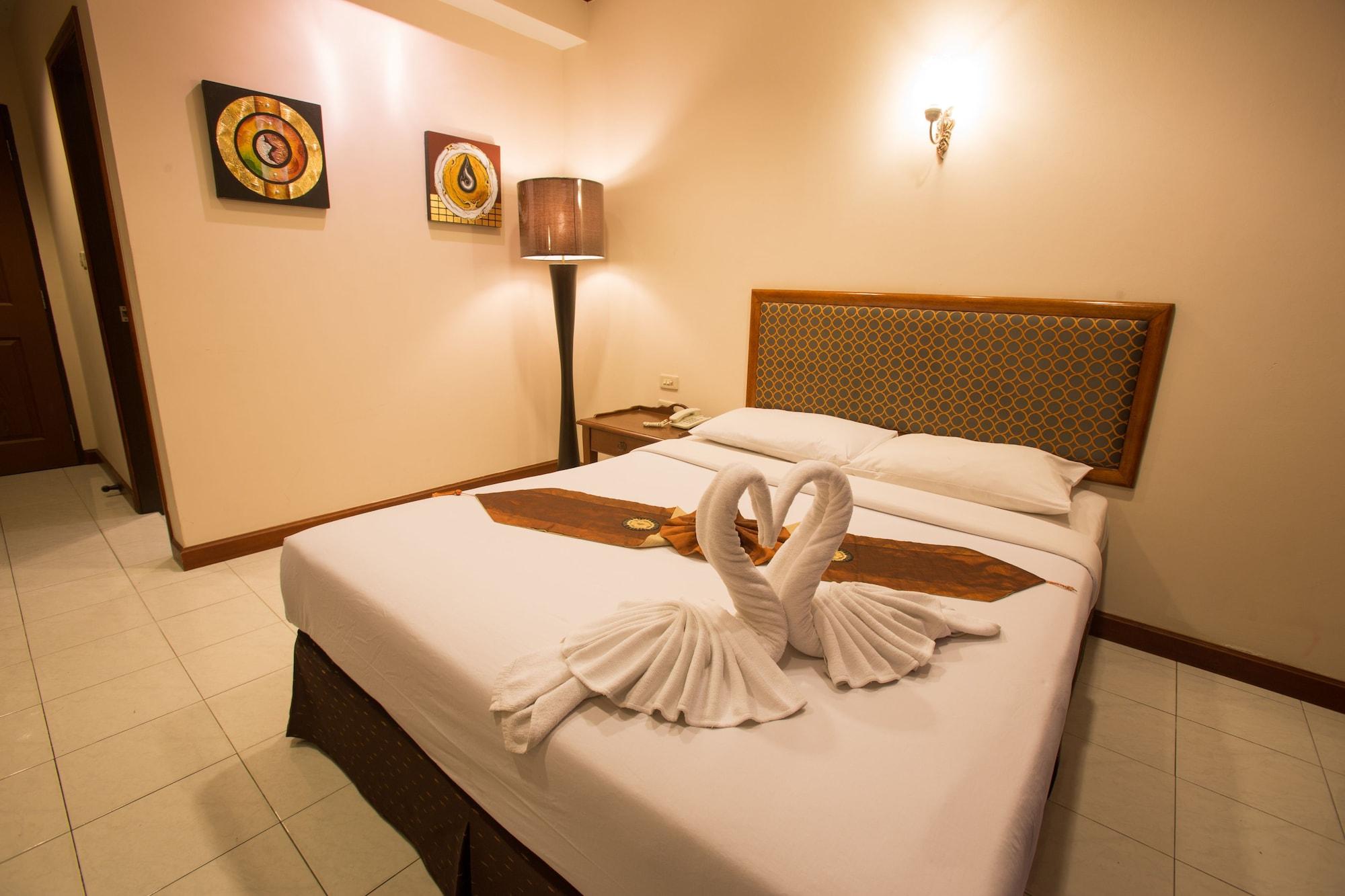 Inn House- SHA Extra Plus Pattaya Extérieur photo