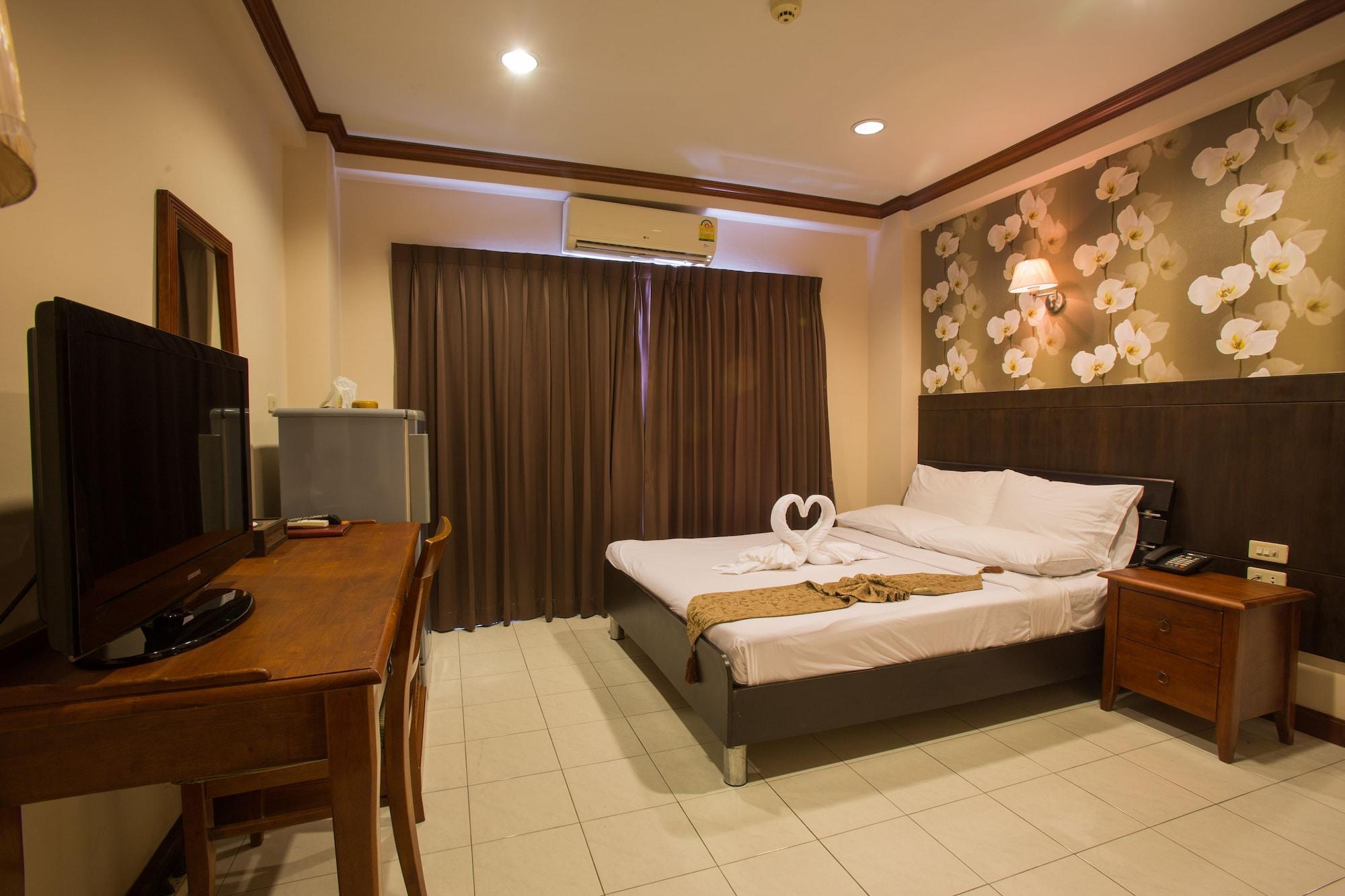 Inn House- SHA Extra Plus Pattaya Extérieur photo