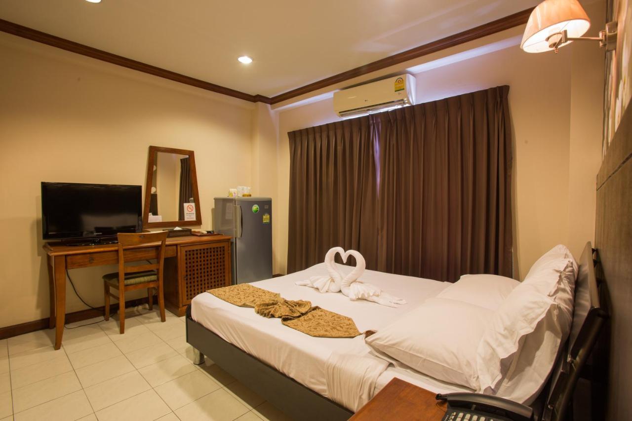 Inn House- SHA Extra Plus Pattaya Extérieur photo